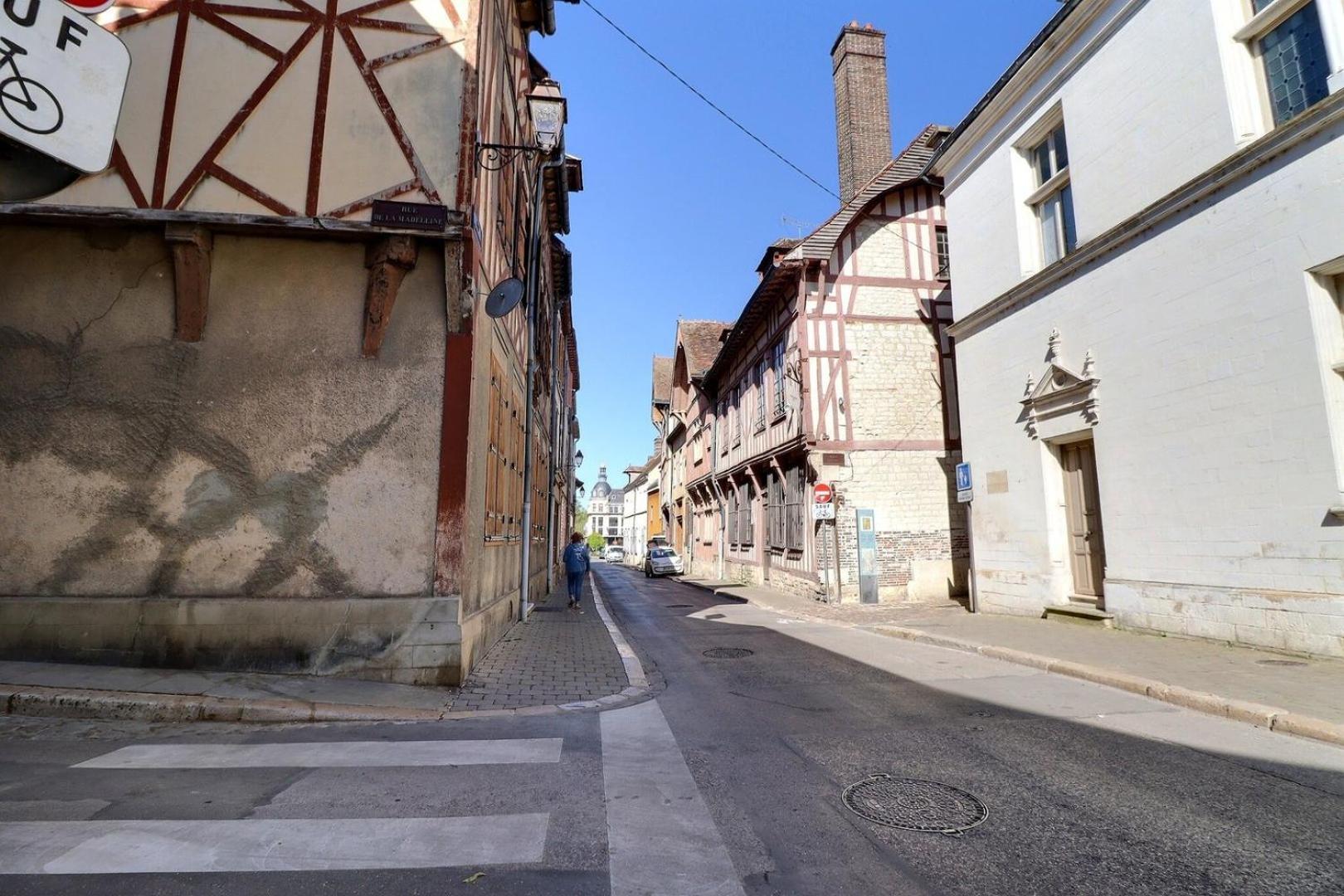 Madeleine - Centre-ville Proche Gare - Mon Groom Appartement Troyes